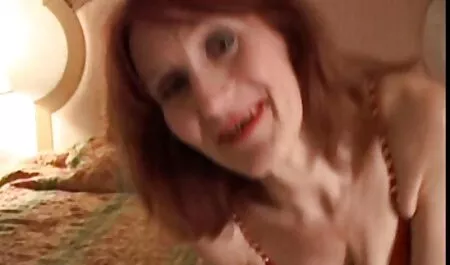 Lori ist eine schöne reife Babe, hentai pornoseiten die gerne fickt