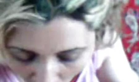 Zwei vollbusige Babes anal in einem pornoseiten kostenlos FFM